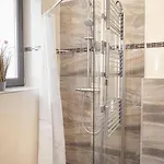 Hotel apartamentowy Amir Delux Schönefeld