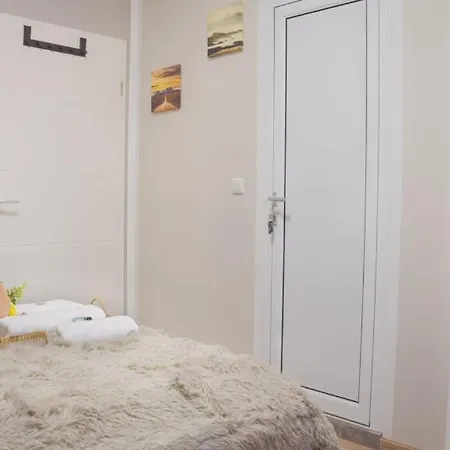 Amir Delux Apart-hotel Schönefeld
