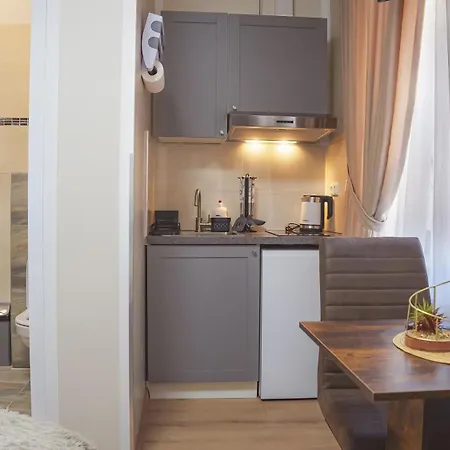 Amir Delux Hotel apartamentowy 3*