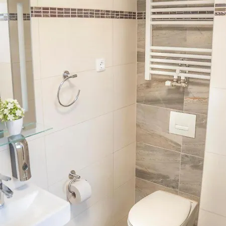 Amir Delux Hotel apartamentowy 3*