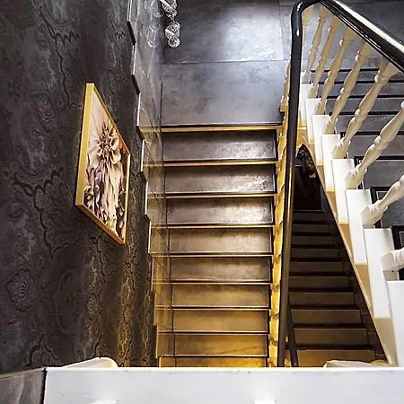 Hotel apartamentowy Amir Delux Schönefeld